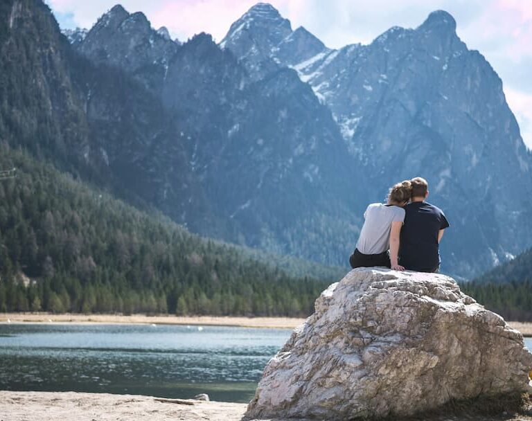 a couple seeking a marriage therapist